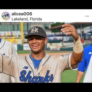 Meet your Posher, Damaris